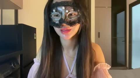 Snapshot of rose_ah chatting on 04.21.26 rose_ah online show from 04.21.26