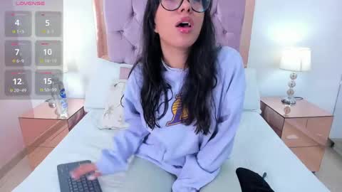 Rose allure online show from 04.17.26