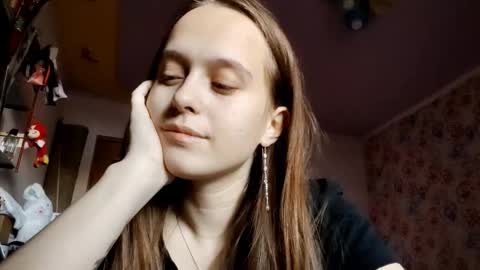 Sophie online show from 12.16.25