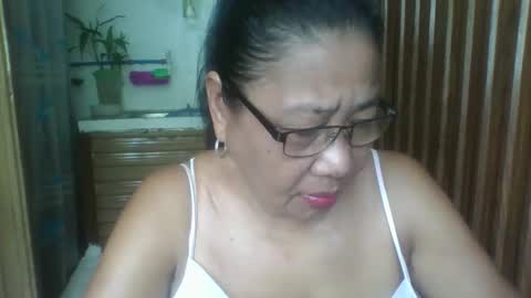 Snapshot of rosebelle66 chatting on 05.26.26 rosebelle66 online show from 05.26.26