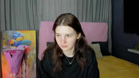 Snapshot of roseblanche2k chatting on 02.12.26 Florin online show from 02.12.26