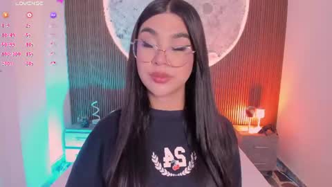 Snapshot of rosecassie chatting on 06.29.26 Rose online show from 06.29.26