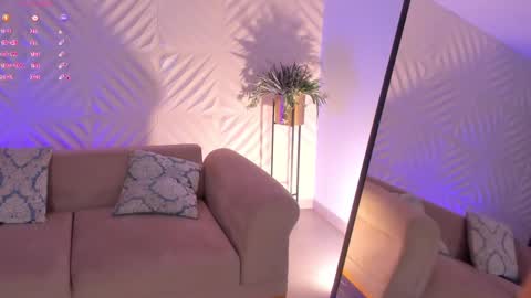 Rose  online show from 03.09.25