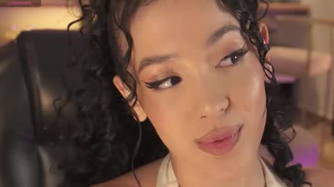 Rose  online show from 10.26.25