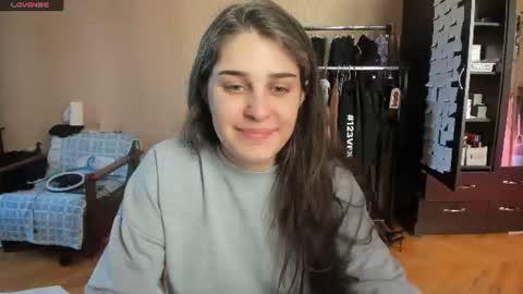 Snapshot of roselina_ chatting on 07.01.26 Rose online show from 07.01.26