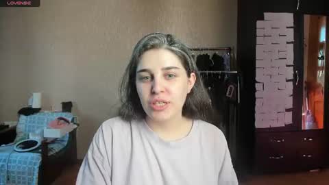 Snapshot of roselina_ chatting on 07.02.26 Rose online show from 07.02.26