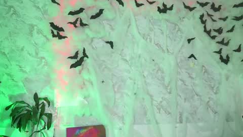 Lyla OF roselinedior online show from 10.29.25