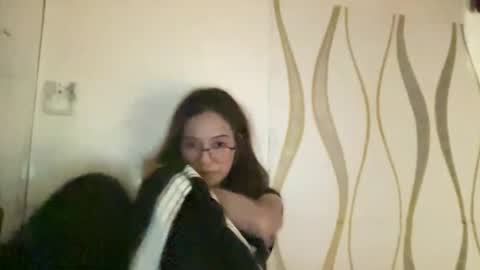 Snapshot of rosemae07 chatting on 05.19.26 rosemae07 online show from 05.19.26