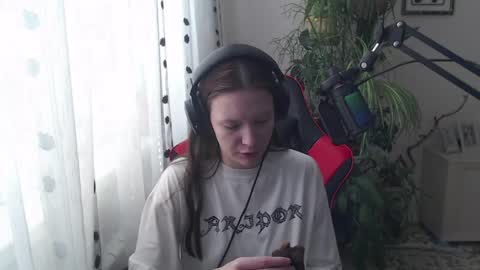 Snapshot of rosendalounsberry chatting on 04.06.26 Lina online show from 04.06.26