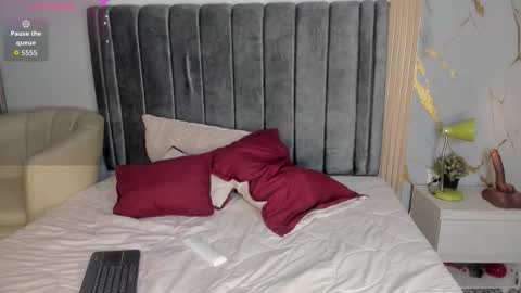   online show from 10.16.25