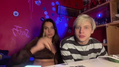 Snapshot of roshelle_xxx chatting on 12.03.24 Roshelle online show from 12.03.24