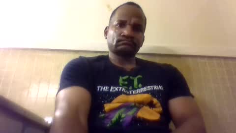 Snapshot of roshun69 chatting on 06.03.26 Roshun Haynes online show from 06.03.26