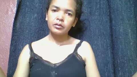 Snapshot of rosia685234 chatting on 04.21.26 rosia685234 online show from 04.21.26