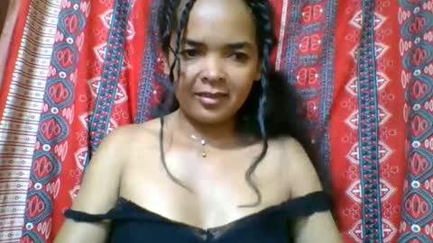 Snapshot of rosia685234 chatting on 05.10.26 rosia685234 online show from 05.10.26