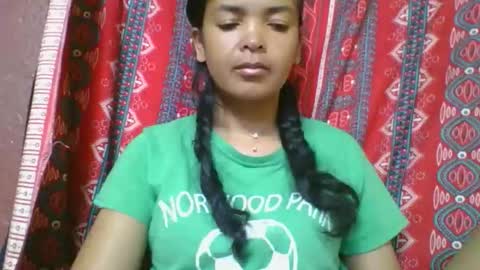 Snapshot of rosia685234 chatting on 05.14.26 rosia685234 online show from 05.14.26