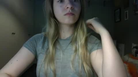 Snapshot of rosie_june chatting on 06.15.26 Rosie online show from 06.15.26