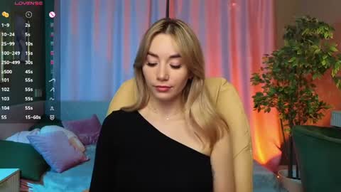 Snapshot of rosie_mac chatting on 07.03.26 Rosie online show from 07.03.26