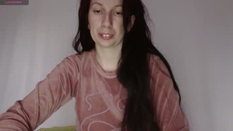 Snapshot of rosiehayes chatting on 02.07.26 RosieHayes online show from 02.07.26