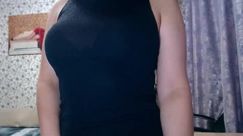 Rosie is waiting for YOU online show from 10.31.25