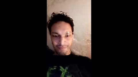 Snapshot of roskof69 chatting on 04.12.26 Ribuu online show from 04.12.26