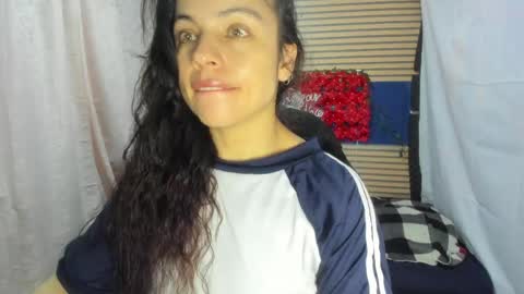 Snapshot of rosse_25 chatting on 04.24.26 Would you like to help me with supplementation and sports suits so I can compete in powerlifting online show from 04.24.26