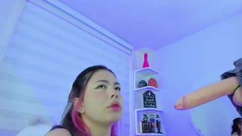   online show from 09.22.25