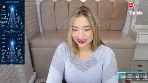 rosse jeane v online show from 12.14.25