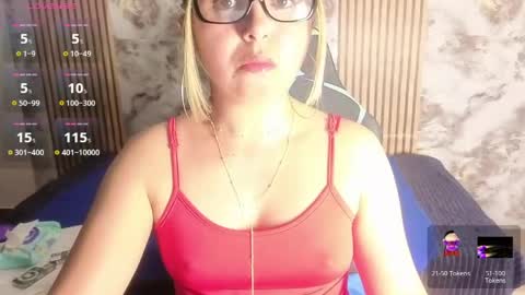 Snapshot of rosse_meyer chatting on 05.25.26 MY NAME IS ROSSE online show from 05.25.26