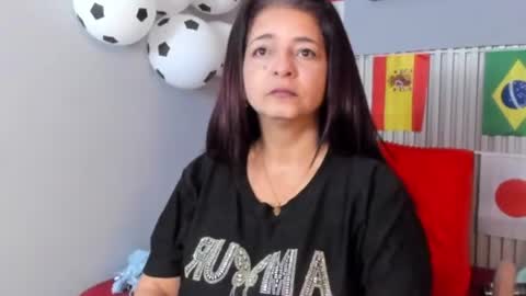 Snapshot of rosse_milf1 chatting on 06.26.26 rosse_milf1 online show from 06.26.26