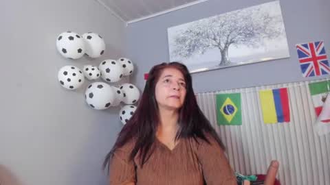 Snapshot of rosse_milf1 chatting on 07.27.26 rosse_milf1 online show from 07.27.26
