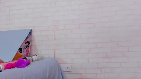 Snapshot of rosse_thompson11 chatting on 01.18.25 rosse_thompson11 online show from 01.18.25