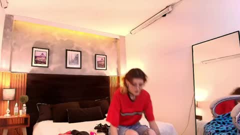 rossiie_hunt_ online show from 04.28.26