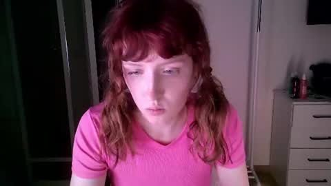 Snapshot of rosy_petal chatting on 08.09.26 rosy_petal online show from 08.09.26