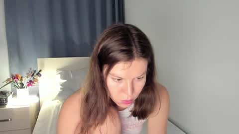 Snapshot of roter_rita chatting on 01.06.25 roter_rita online show from 01.06.25