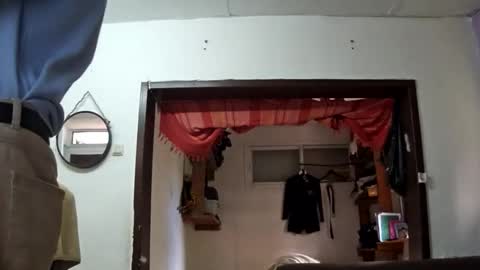 Snapshot of round1fiight chatting on 10.12.25 round1fiight online show from 10.12.25