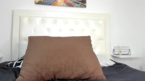 rouse_sexy_hotxx77 online show from 11.27.25