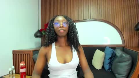 Snapshot of rouselux chatting on 03.02.26 rouselux online show from 03.02.26