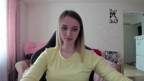 Snapshot of rousereed chatting on 03.05.26 Rouse online show from 03.05.26