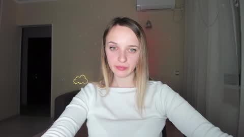 Snapshot of rousereed chatting on 03.08.26 Rouse online show from 03.08.26