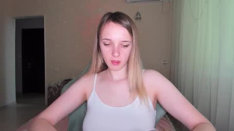 Snapshot of rousereed chatting on 03.21.26 Rouse online show from 03.21.26