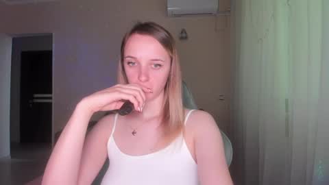 Snapshot of rousereed chatting on 03.23.26 Rouse online show from 03.23.26