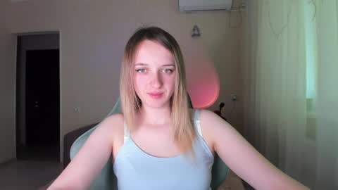 Snapshot of rousereed chatting on 03.27.26 Rouse online show from 03.27.26