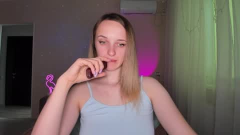 Snapshot of rousereed chatting on 04.07.26 Rouse online show from 04.07.26