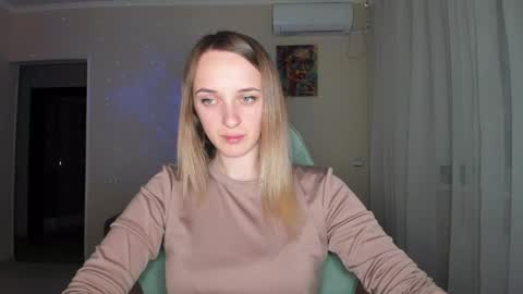 Snapshot of rousereed chatting on 04.16.26 Rouse online show from 04.16.26