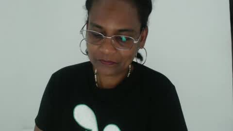 luxa online show from 10.28.25