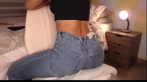 Snapshot of rouss_henao chatting on 06.13.26 Rouss marie henao online show from 06.13.26