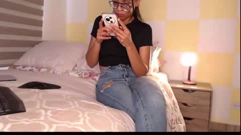 Snapshot of rouss_henao chatting on 06.14.26 Rouss marie henao online show from 06.14.26