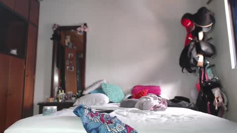 Snapshot of rousse_ellise1 chatting on 03.02.25 rousse online show from 03.02.25