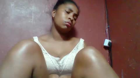 rovaelyah online show from 01.18.26