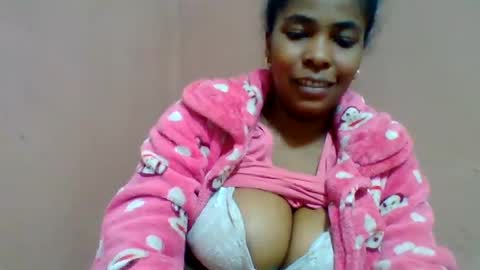 rovaelyah online show from 07.06.26